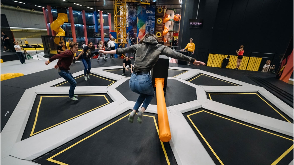 Attraction for trampoline parks